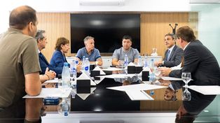 Diputados nacionales peronistas se reunierpn con dirigentes de CGTpara abordar la reforma laboral y problemáticas de trabajadores del citrus y sector avícola