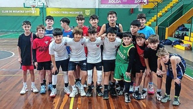 Gran jornada de capacitación en Minibásquet realizada en el Tribu Mocoretá