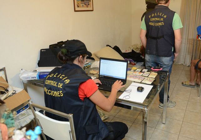 Desbaratan una red de provisión, distribución y venta de drogas en un megaoperativo