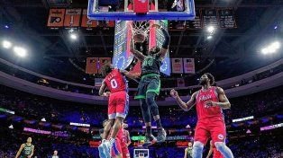 Boston superó como visitante a los Sixers para ganar 2-1 la semifinal del Este.