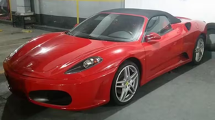 Subastaron una Ferrari que fue de Maradona: la tenía un grupo de narcotraficantes