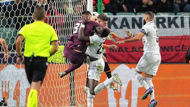 Luego de convertir un gol