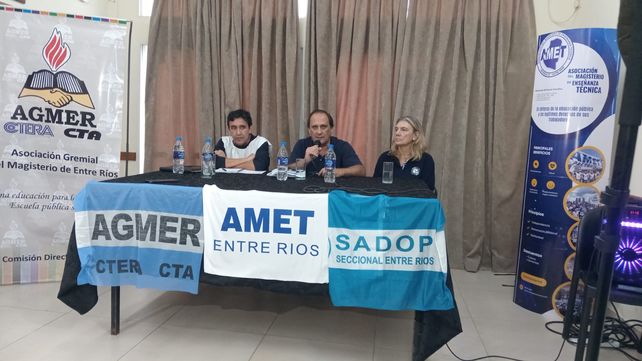 Conferencia de Prensa del Frente Sindical Salarial Docente