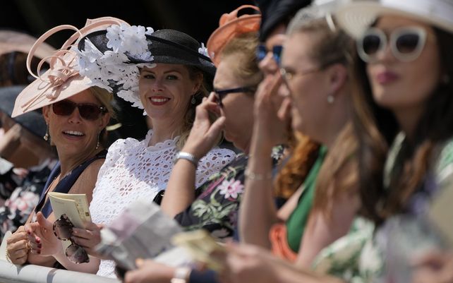 Royal Ascot, las carreras hípicas que se mezclan con el glamour de los royals británicos