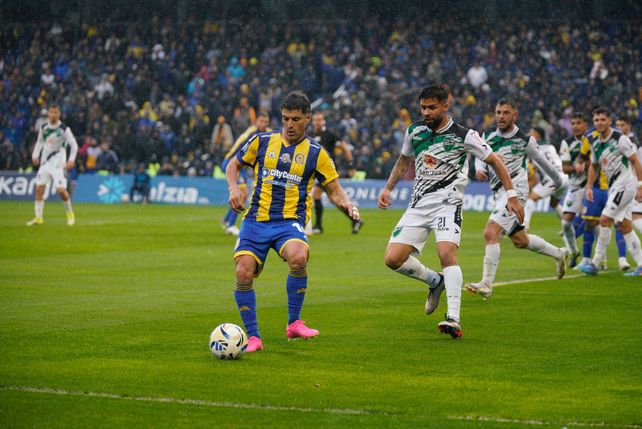 En el último partido en el Gigante, ante San Martín (SJ), el Canalla no pudo imponer condiciones y tampoco ganar.