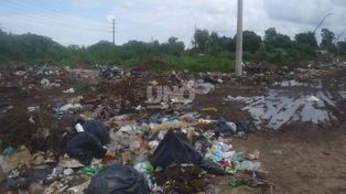 Loyola Norte, un barrio rodeado por la basura