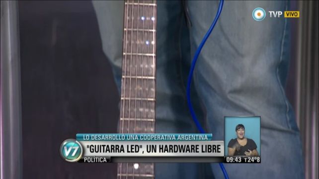Made in Argentina: una guitarra con led que te enseña a tocar