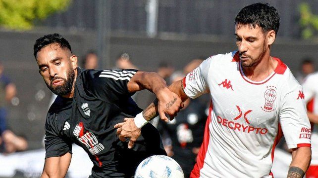 Huracán y Riestra aburrieron a todos en un empate sin goles