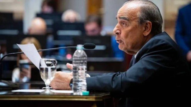 Guillermo Francos: Avanzaremos con la privatización de Aerolíneas Argentinas