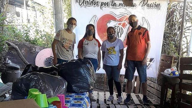 Los integrantes de la Filial hicieron una nueva donación. En esta ocasión fue para el merendero Los Pescadores.