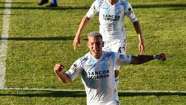 Enzo Copetti reconoció estar al tanto del interés de Colón a través de su representante.