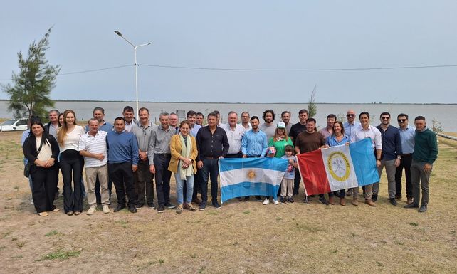 Distintas áreas del Gobierno de la Provincia mantuvieron una jornada de trabajo en Laguna La Verde