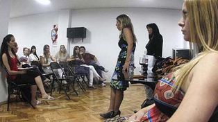 Argentinas con implantes defectuosos exigen indemnizaci&oacute;n a Francia