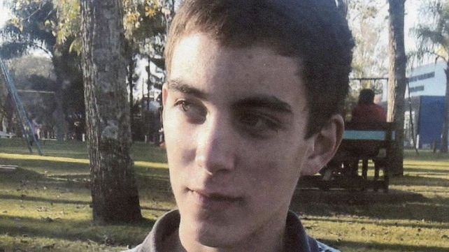 Buscan dar con el paradero de Leonel Petroli, un chico de 17 años, de Malabrigo