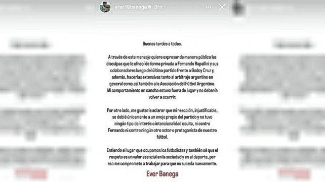 Éver Banega se disculpó con Rapallini y el arbitraje general