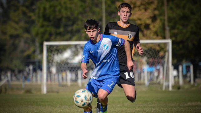 Mateo Quijano: estaba sin club, entrenaba sólo, llegó a Rosario y hoy se ilusiona con Racing