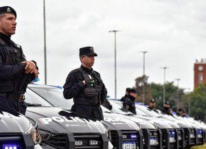 Las fuerzas de seguridad de Santa Fe recibirán un aumento por encima de las paritarias estatales