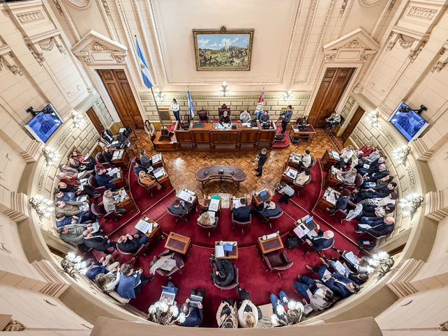 Este martes se reunió la comisión de Poder Legislativo y Poder Ejecutivo.