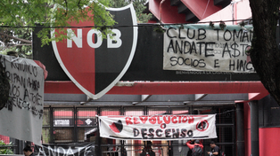 La toma en Newells se inició a principios de semana, con críticas a la dirigencia.
