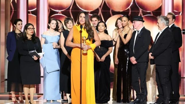 La película Emilia Pérez se consagró como la gran ganadora de la noche de los Globos de Oro 2025