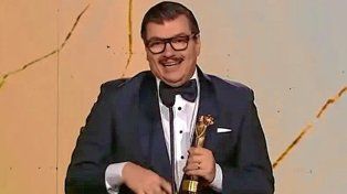 Gervasio Larrivey, de Gualeguaychú, se llevó el Martín Fierro al Mejor Maquillaje