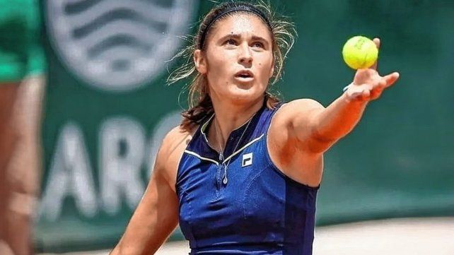 Julia Riera fue una de las argentinas que se quedó en el camino rumbo al cuadro principal de Wimbledon.