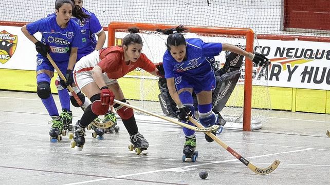 En la pista. Más de 100 jugadoras de San Juan