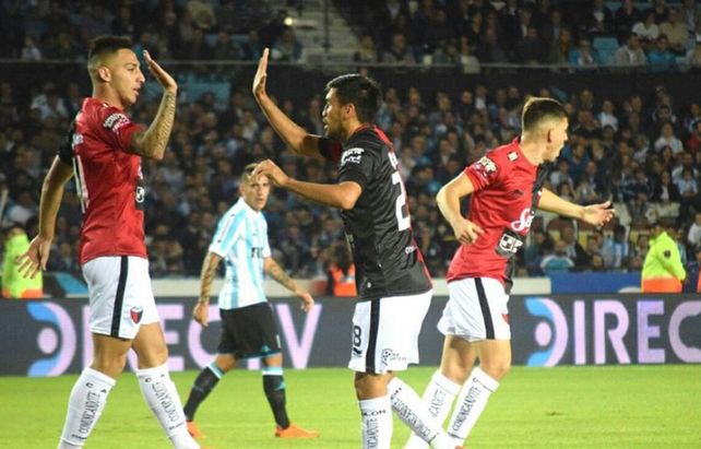 Los números como visitante le cierran a Colón