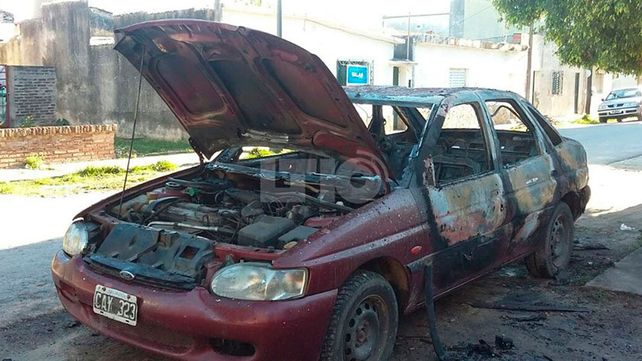 Terminó con quemadura al intentar el incendio intencional de su auto