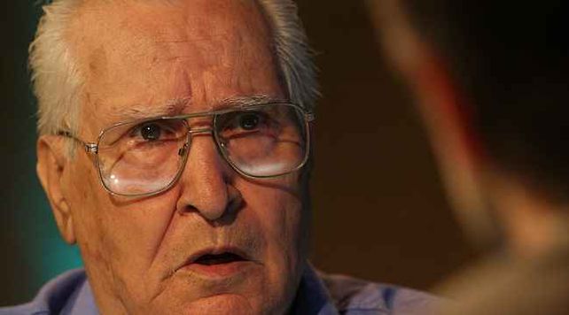 Murió a los 87 años el exintendente Carlos Aurelio Martínez