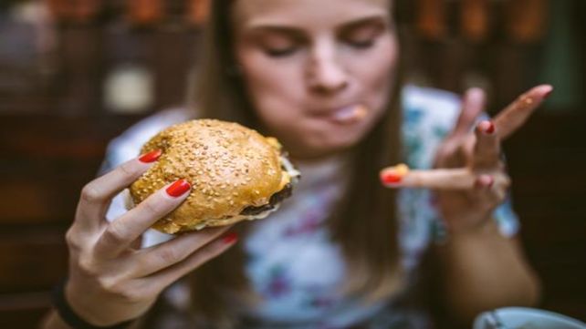 Comida rápida. El trabajo no trató sobre la obesidad sino sobre las dietas de mala calidad.