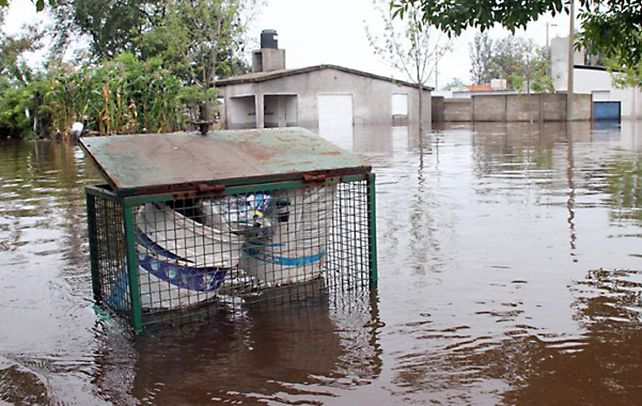 Idiazábal. El pueblo cordobés quedó ayer totalmente anegado.