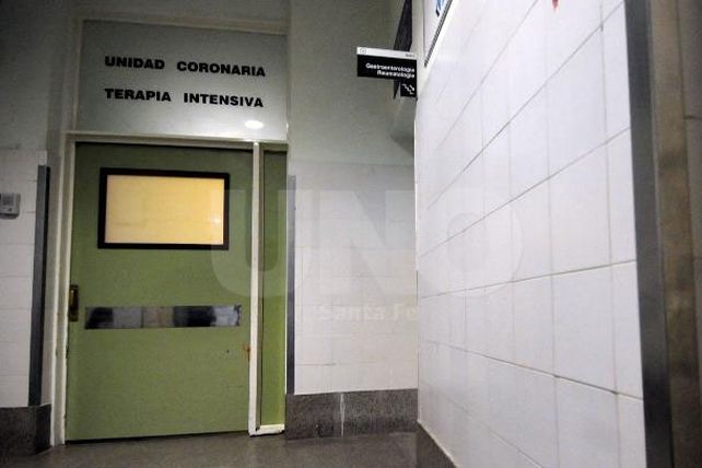 Investigan el ingreso de una mujer con parte de su cuerpo quemado al Cullen