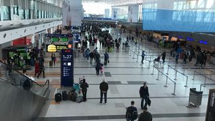 Demoras y cancelaciones en vuelos en Aeroparque y Ezeiza por una medida de fuerza