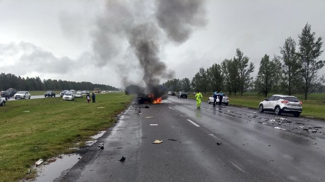 Accidente fatal en ruta 9 con tres muertos y cinco heridos