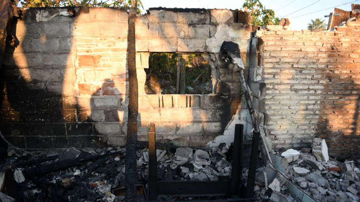 Una nena de 2 años murió en un incendio y su hermana está en grave estado