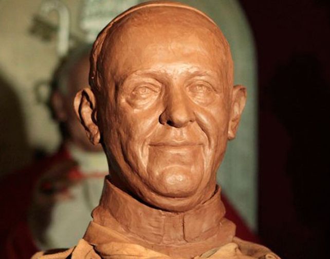 El Papa Francisco ya tiene su busto en Madrid
