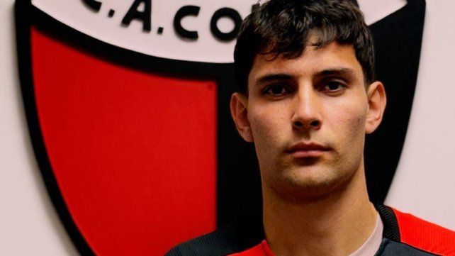 Colón aseguró a una de sus apuestas de futuro: Lucas Picech renovó hasta 2028