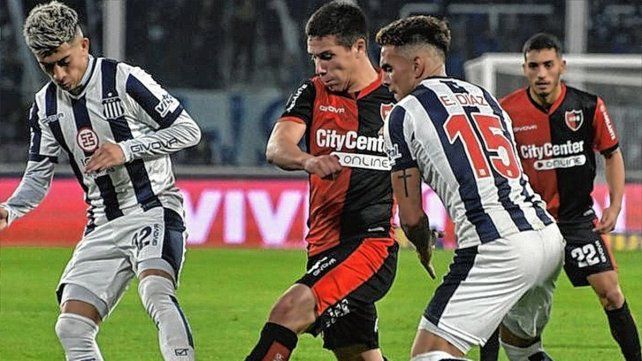 Talleres y Newells empataron 1 a 1 en Rosario.