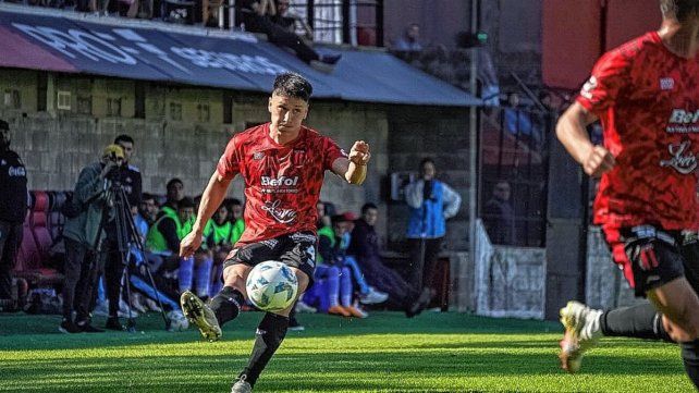 Defensores de Belgrano hizo su parte y alcanzó la línea de Colón