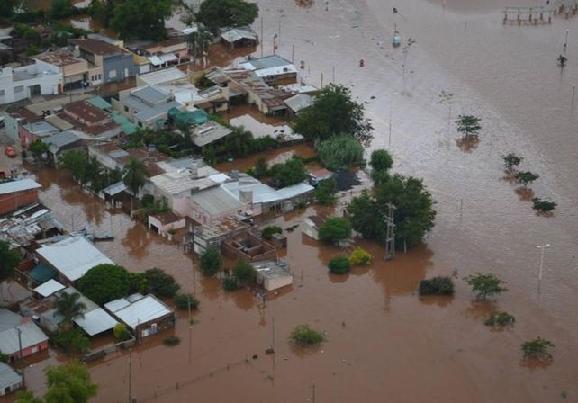 En Concordia permanecían evacuadas 10 mil personas por la crecida del río Uruguay.
