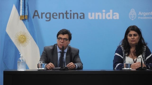 Anuncios. El ministro de Trabajo