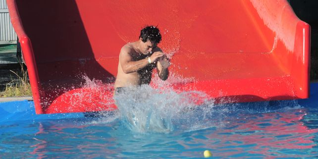 Del tobogán y el agua fresquita.&nbsp;