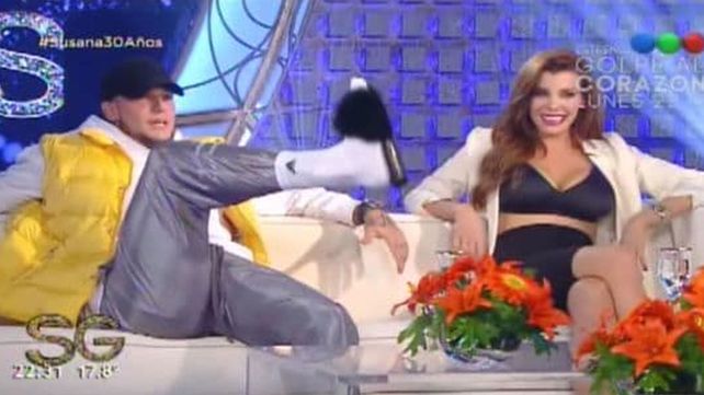 El excéntrico look de Alex Caniggia en lo de Susana