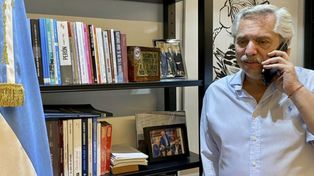 El presidente desistió de ir a un acto en Escobar y se recluyó en las quinta de Olivos para tomar decisiones.
