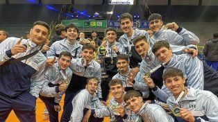 La Selección U21, campeona del triangular internacional con Brasil y Colombia.