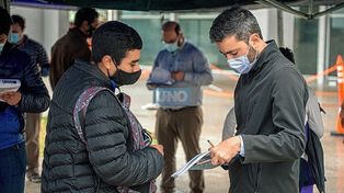 Aplican segunda dosis de Sinopharm sin turno en Paraná