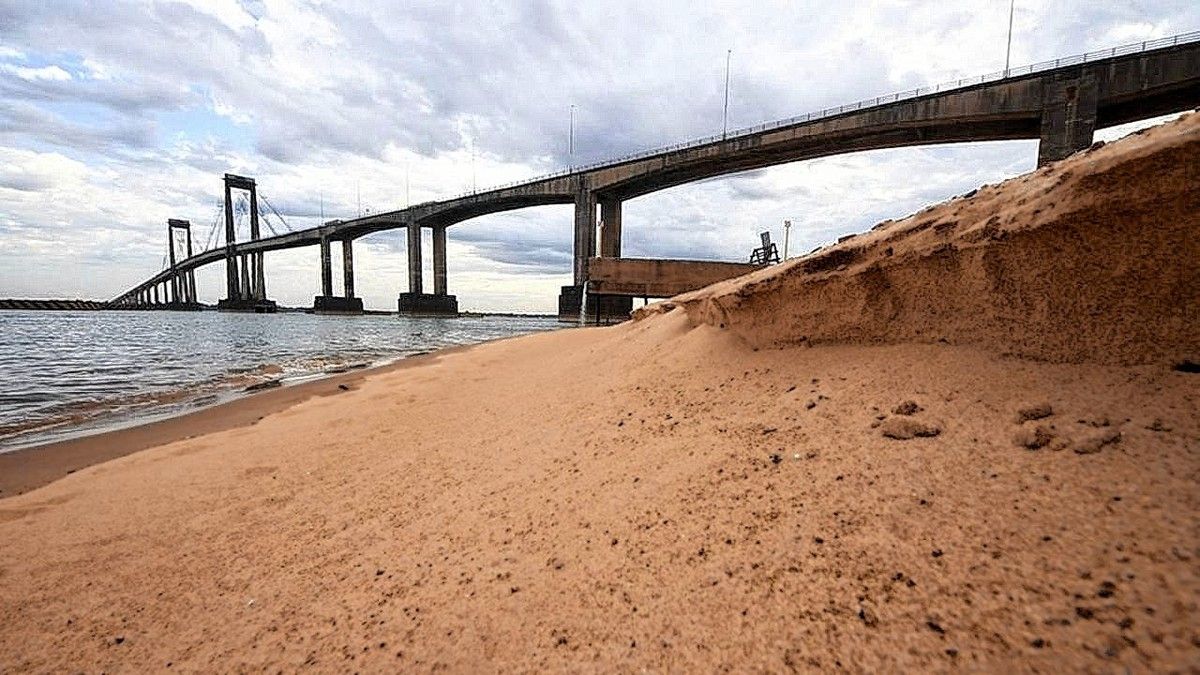 Corrientes cerca de su mayor bajante en 120 años