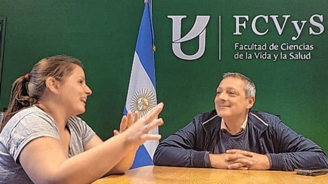 Acciones. El decano de la facultad