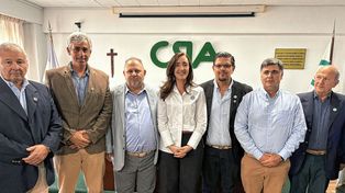 La vicepresidenta de la Nación visitó la sede de Confederaciones Rurales Argentinas (CRA) y apuntó a trabajar en conjunto.